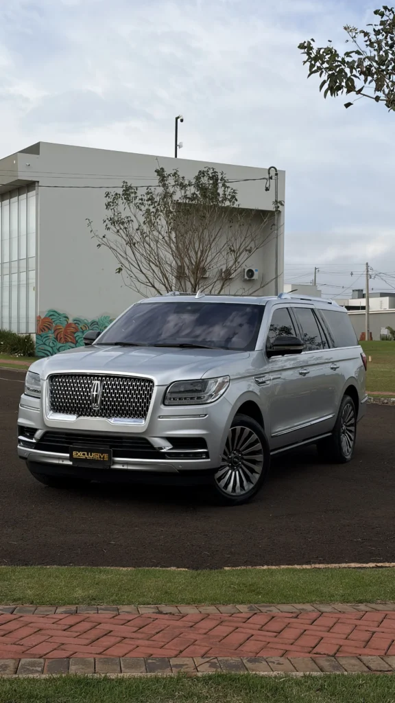 LINCOLN NAVIGATOR 2019